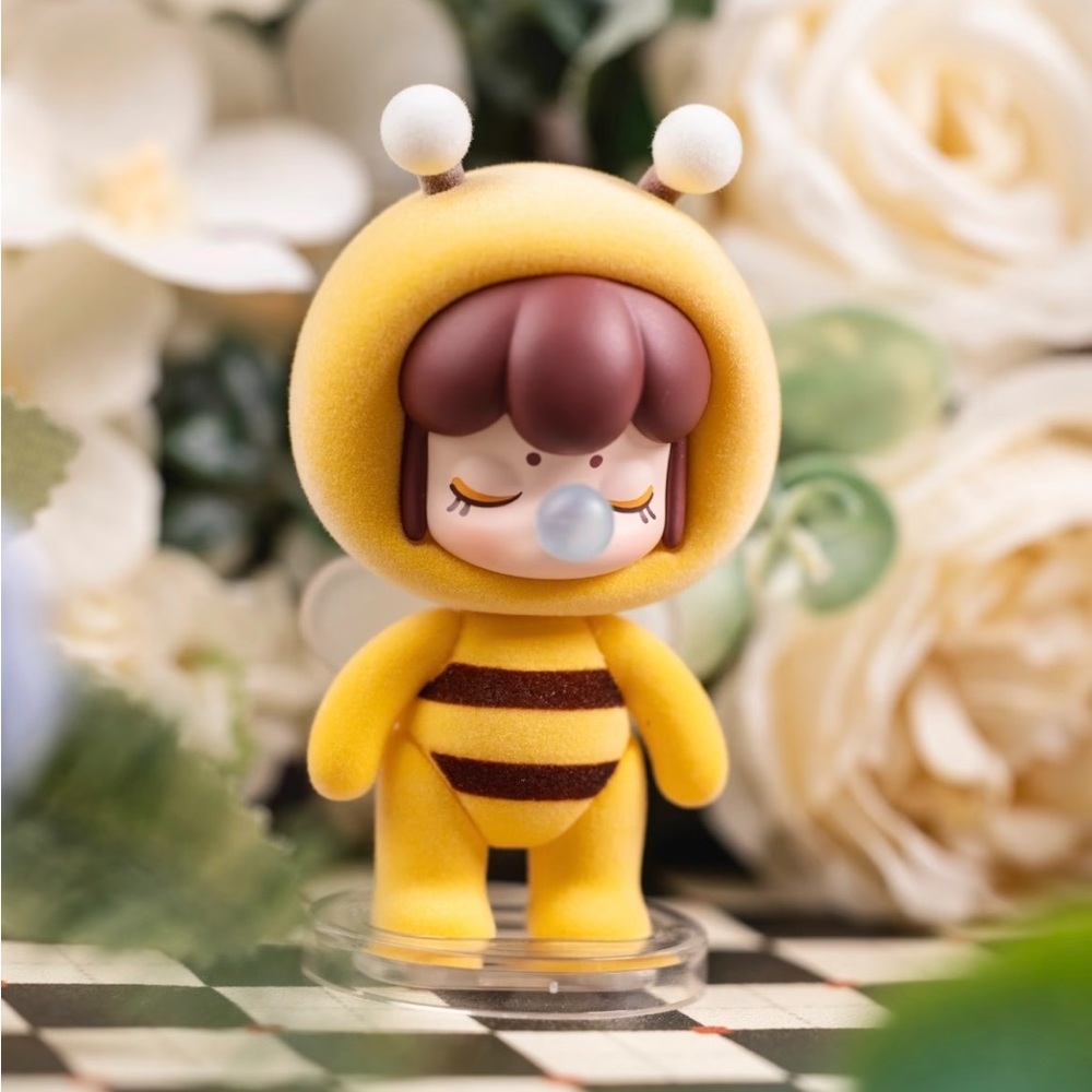 Nanci Fluffy Party Bee 蜜蜂 Sealed Bag